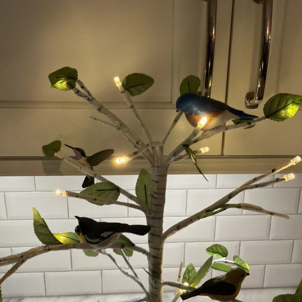 Danbury Mint Summer Splendor Lighted‎ Tree With Birds
